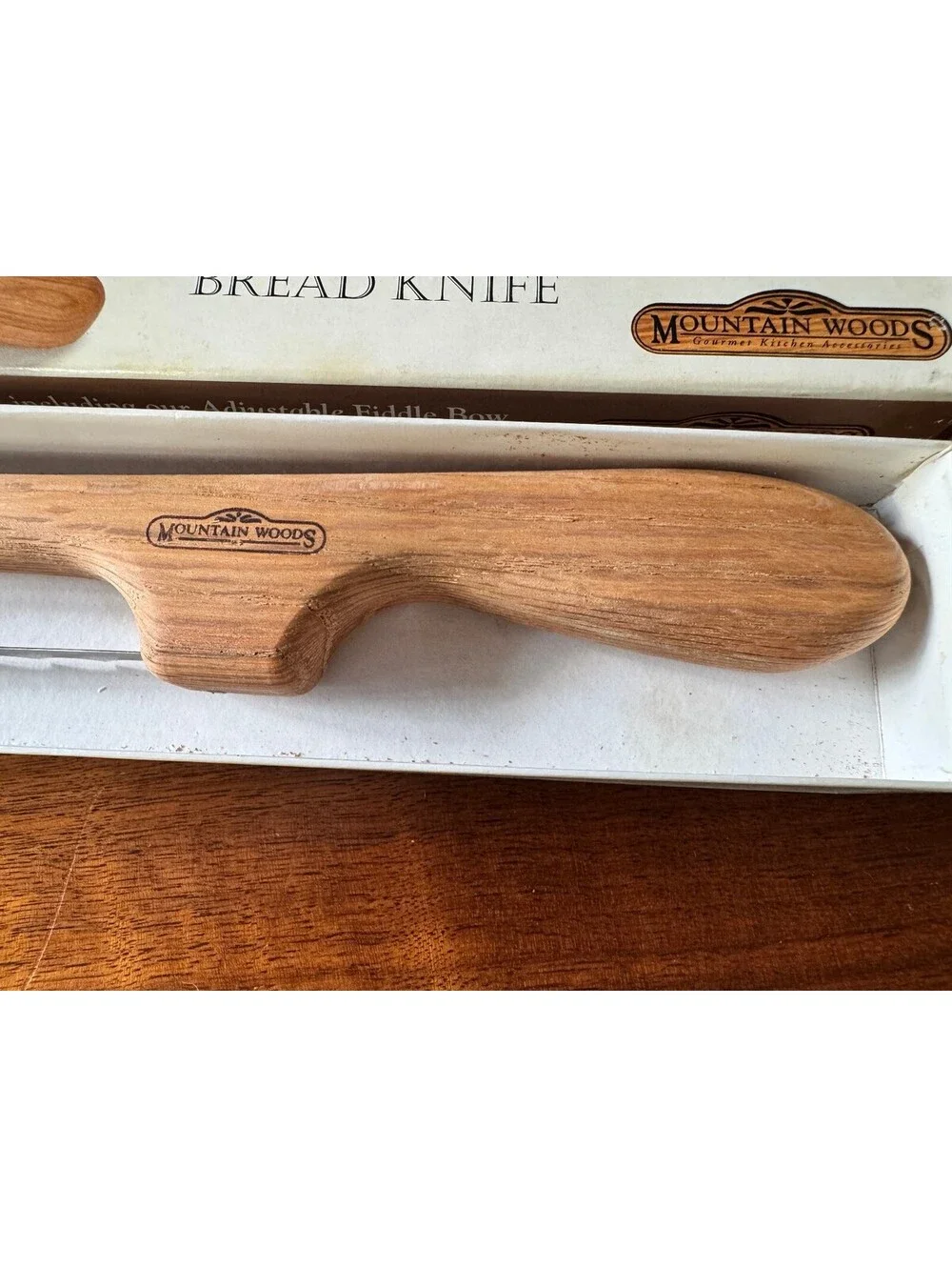 Vintage Mountain Woods Fiddle Bow Bread Knife - Oak Right-Handed